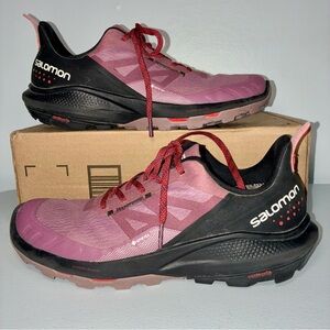 Salomon Out Pulse Gore-Tex Waterproof Hiking Shoes women’s size 10